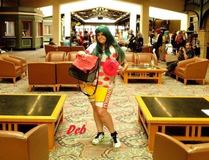 Deb posed for us with her Frisbee and messenger bag in the convention lobby. Lookin' good, Deb.