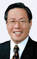 Tongyeong Mayor Dong-Jin Kim