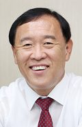 Gapyeong Mayor Seong-Gi Kim