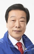Shinan Mayor Gil-Ho Koh