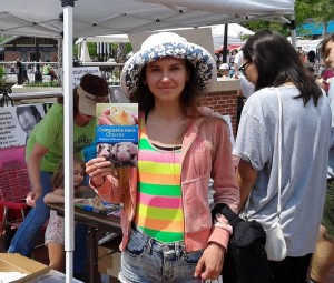 Anna has helped us promote veganism at other events. She's cute and I like the way she dresses.