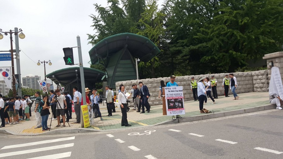 Silent protest at the entrance to the South Korea's National Assembly.